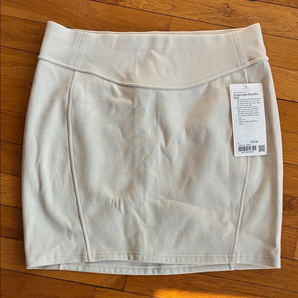 Lululemon Athletica Scuba High-Rise Mini Skirt